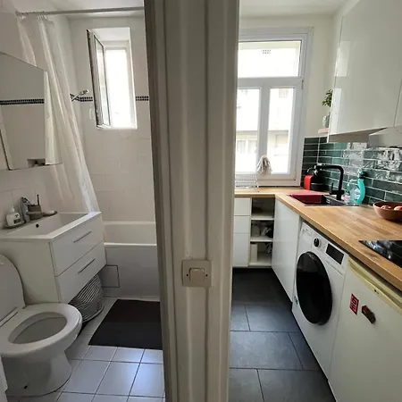 Charming Flat At The Heart Of * Párizs